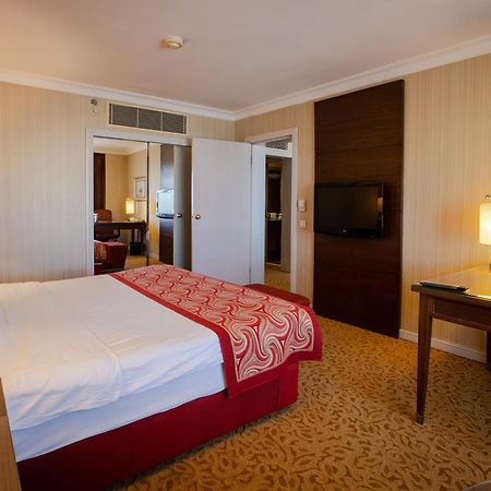 Buyukhanli Park Hotel アンカラ エクステリア 写真