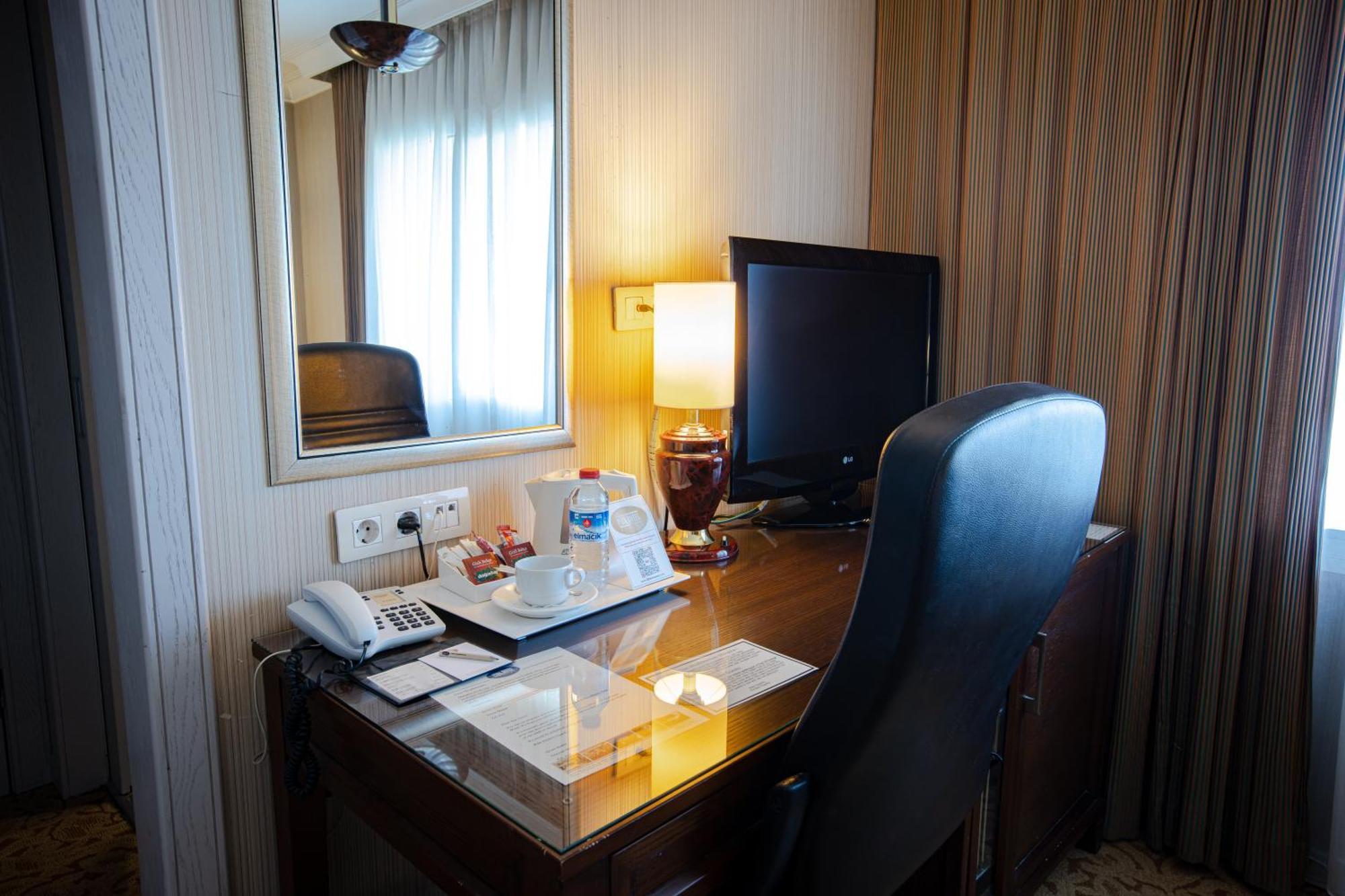 Buyukhanli Park Hotel アンカラ エクステリア 写真