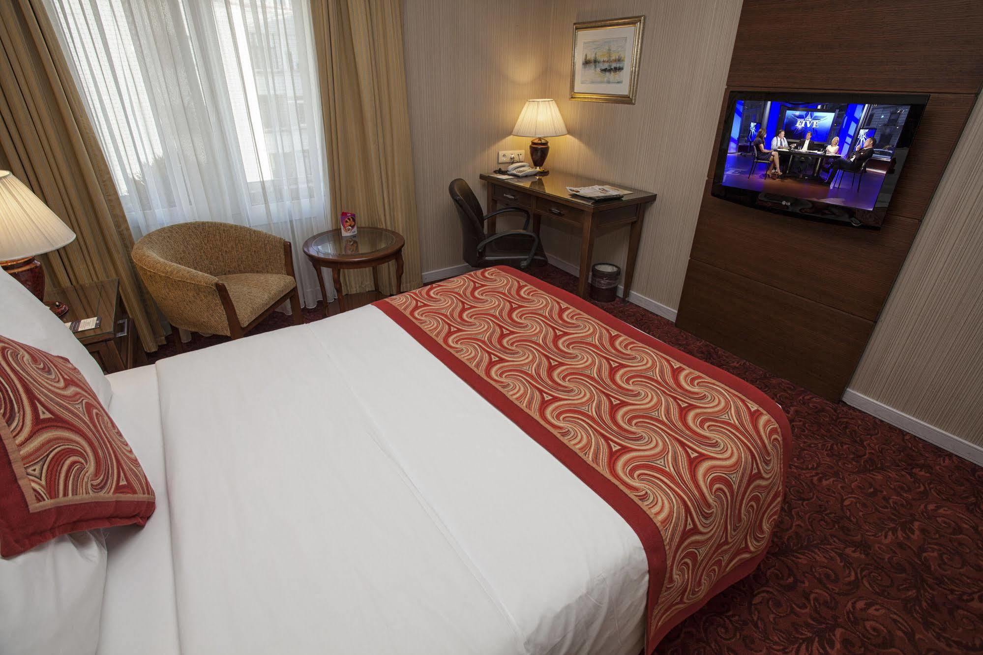 Buyukhanli Park Hotel アンカラ エクステリア 写真